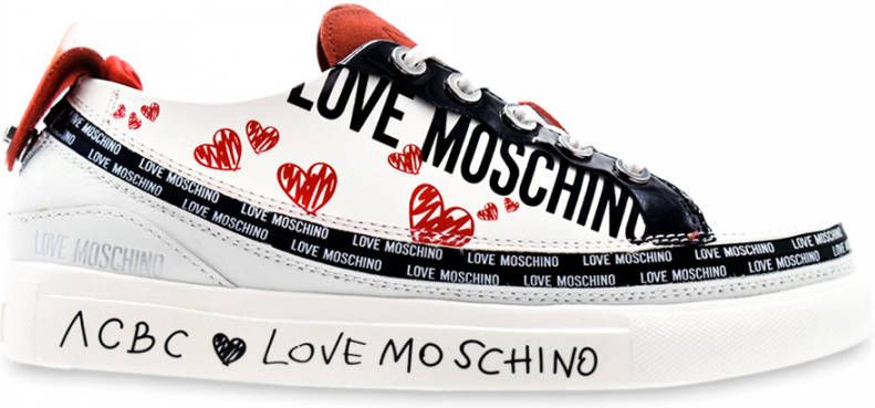 love moschino running sneaker assurance,protein-burger.com