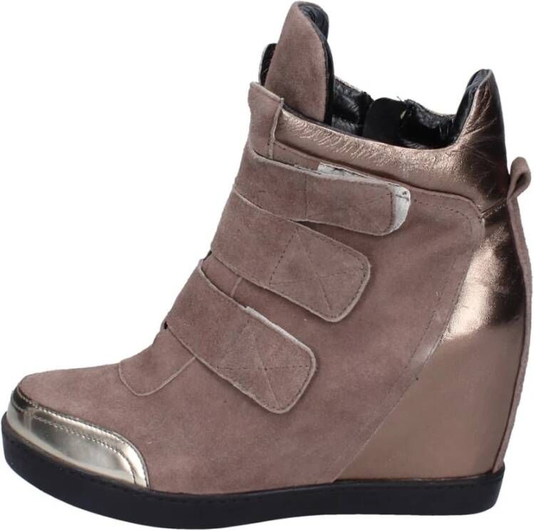 Luciano Barachini Suede Enkellaarzen voor vrouwen Beige Dames
