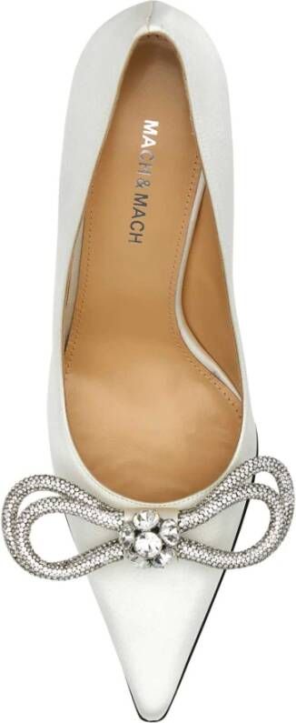 Mach & Mach Witte satijnen pumps hakhoogte 9 5 cm Witte satijnen pumps hakhoogte 9 5 cm Witte satijnen pumps hakhoogte 9 5 cm