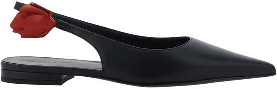 Magda Butrym Leren Ballerina`s met 3D Bloemdetail