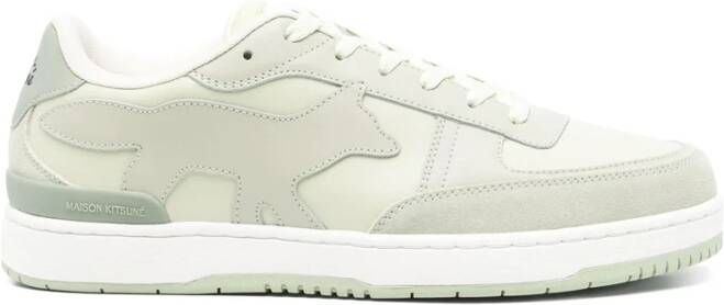 Maison Kitsuné Mintgroene Sneakers met Veters