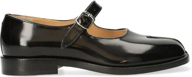 Maison Margiela Zwarte leren loafers met Tabi teen Black Dames