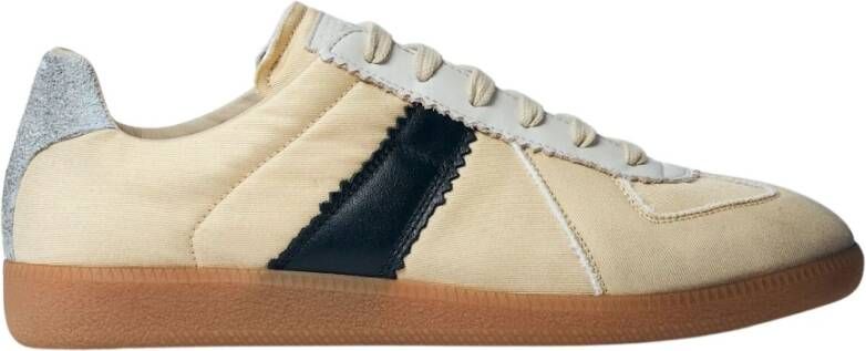 Maison Margiela Neutrale Sneakers Verhogen Hedendaags Schoeisel Beige Heren