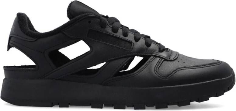 Maison Margiela Reebok Project Sneakers met Uniek Split-Teen Design Black Heren