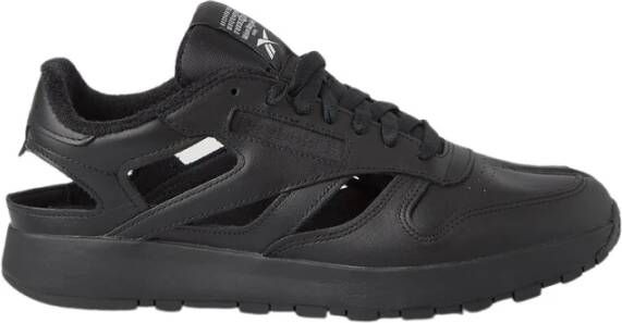 Maison Margiela Reebok Project Sneakers met Uniek Split-Teen Design Black Heren