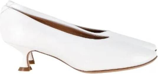 Maison Margiela Pre-owned Leather heels White Dames