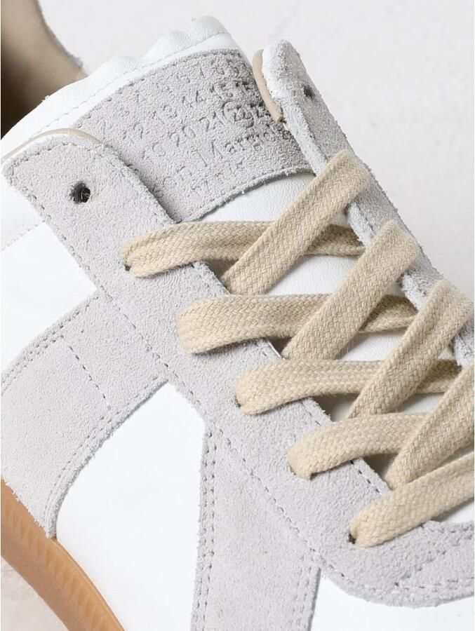 Maison Margiela Witte Leren Sneakers met Grijze Suède Inzetstukken White