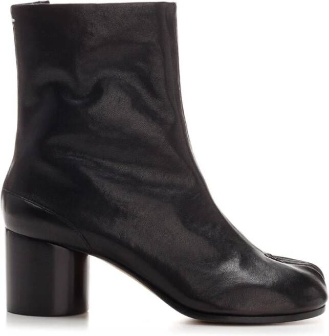 Maison Margiela Zwarte Leren Enkellaarzen met Split-Teen Vorm Black Dames