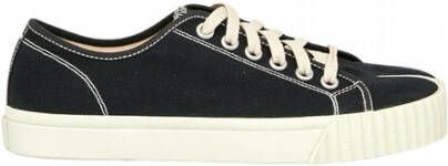 Maison Margiela Zwarte Katoenen Gesloten Platte Sneakers Black Dames