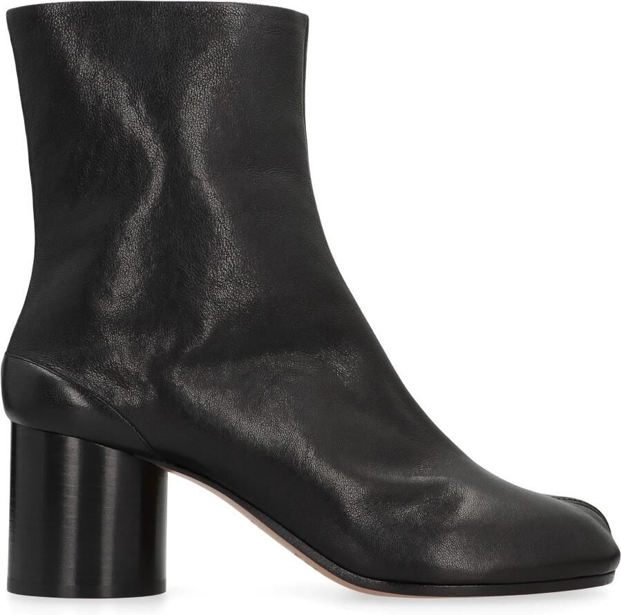 Maison Margiela Zwarte Leren Enkellaarzen met Split-Teen Vorm Zwart Dames