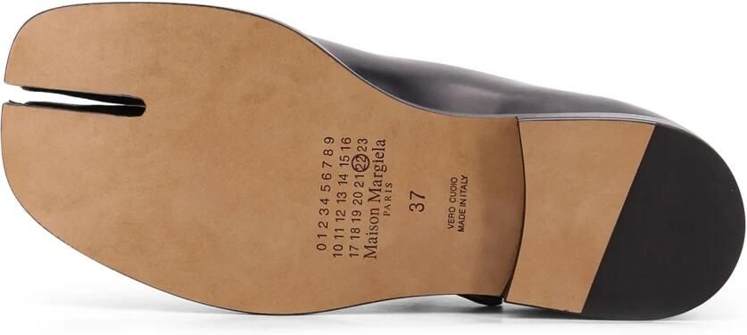 Maison Margiela Zwarte leren loafers met Tabi teen Black Dames - Foto 6