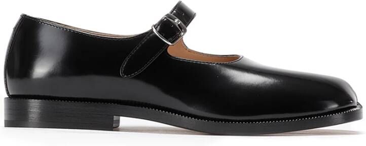 Maison Margiela Zwarte leren loafers met Tabi teen Black Dames