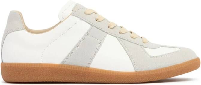 Maison Margiela Witte Leren Sneakers met Grijze Suède Inzetstukken White