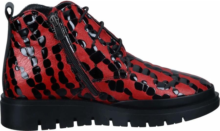 itu Lace-up Boots
