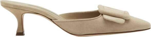 olo Blahnik Beige suède muiltjes met vierkante gesp