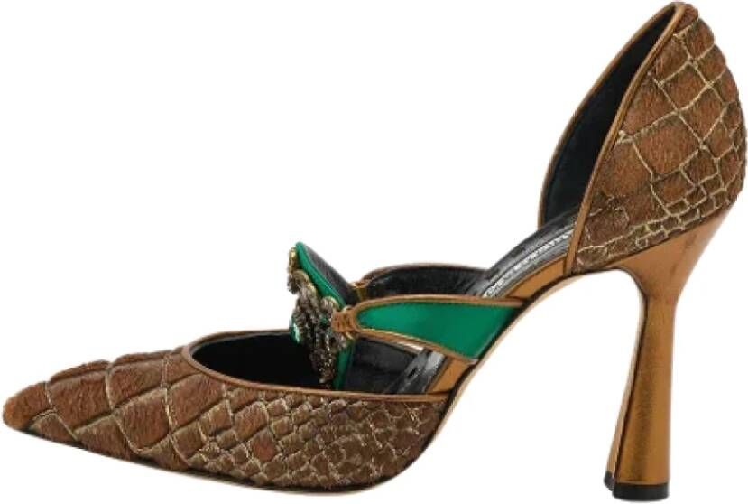 Manolo Blahnik Pre-owned Leather heels Brown Dames