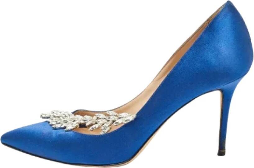 Manolo Blahnik Pre-owned Satin heels Blue Dames