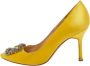 Manolo Blahnik Pre-owned Satin heels Yellow Dames - Thumbnail 1