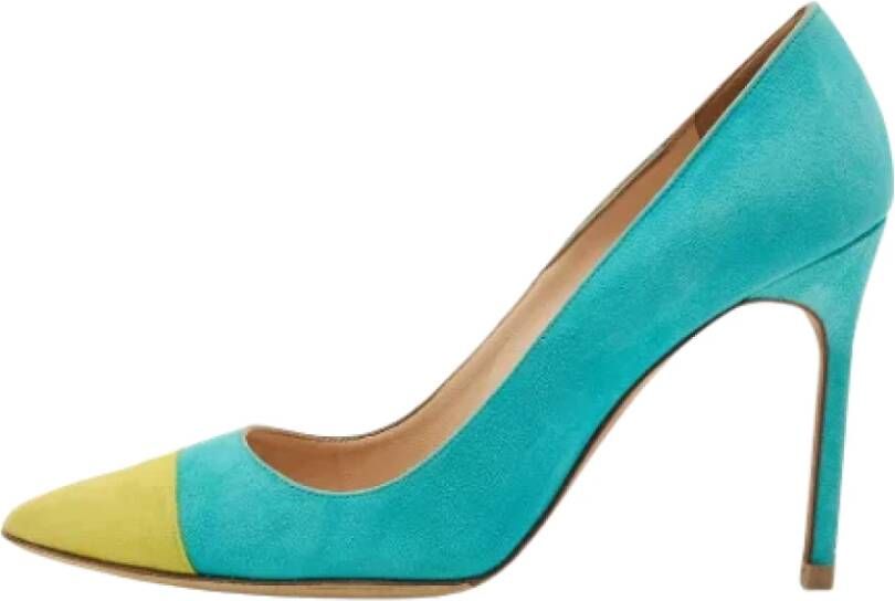 Manolo Blahnik Pre-owned Suede heels Blue Dames