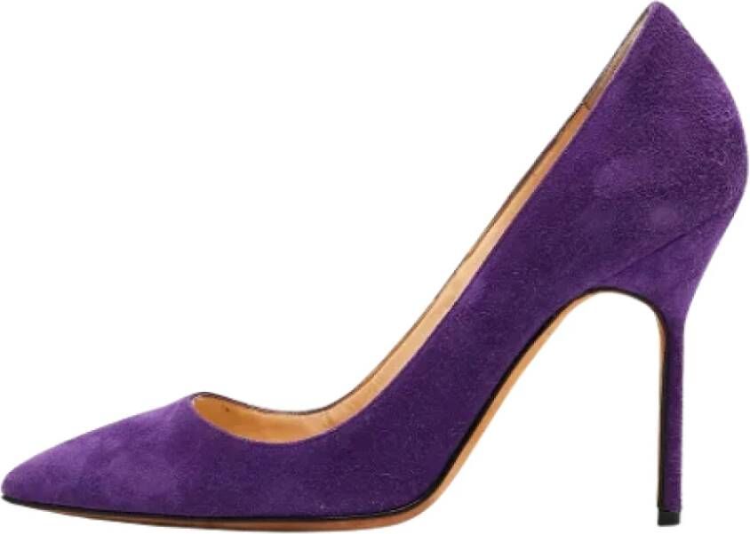 Manolo Blahnik Pre-owned Suede heels Purple Dames