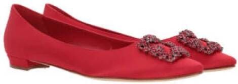 Manolo Blahnik Rode zijden platte schoenen met juweelgesp Red Dames