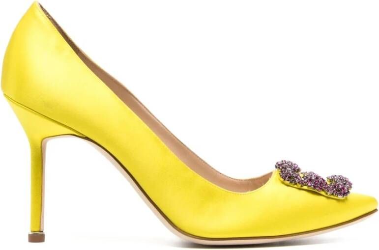 Manolo Blahnik Gele Zijden Pumps met Kristalversiering Yellow Dames