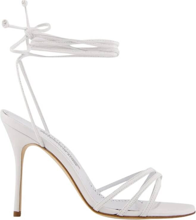 olo Blahnik Witte Nappa Leren Enkelband Sandalen