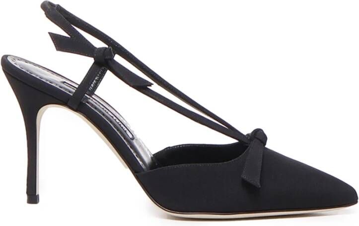 Manolo Blahnik Zwarte Zijden Puntige Mulesandalen Black Dames