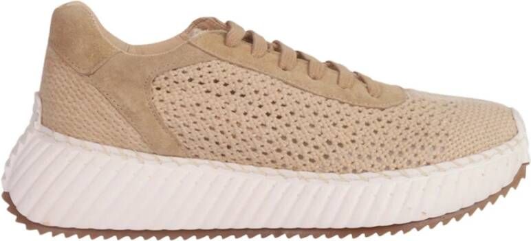 March23 Ciel Sneaker
