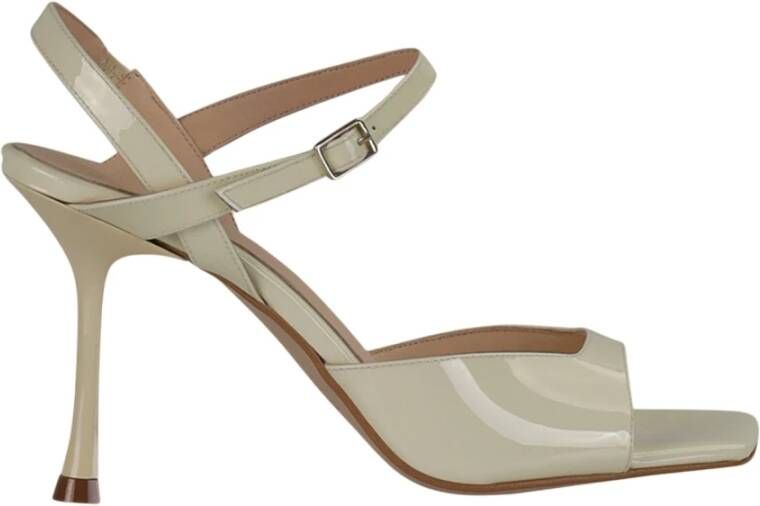 March23 Jada Sandal