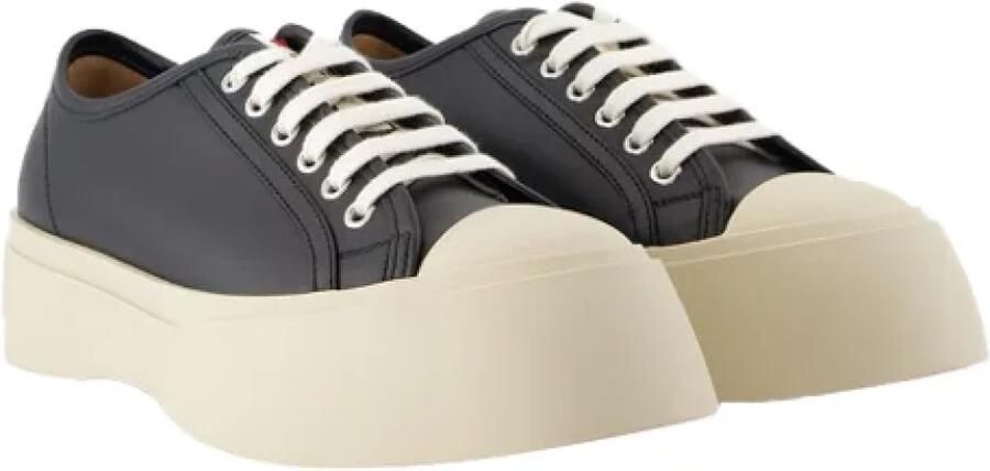 Marni Zwarte Leren Sneakers met Contrasterende Details Black Dames