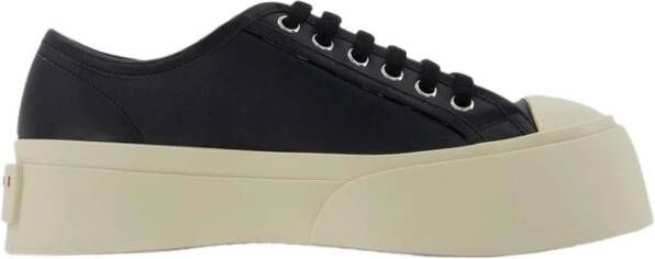 Marni Low-Top Sneakers Black Smooth Leather Sneakers in zwart
