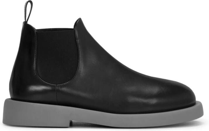 Marsell Zwarte leren Beatles boots in traditionele stijl
