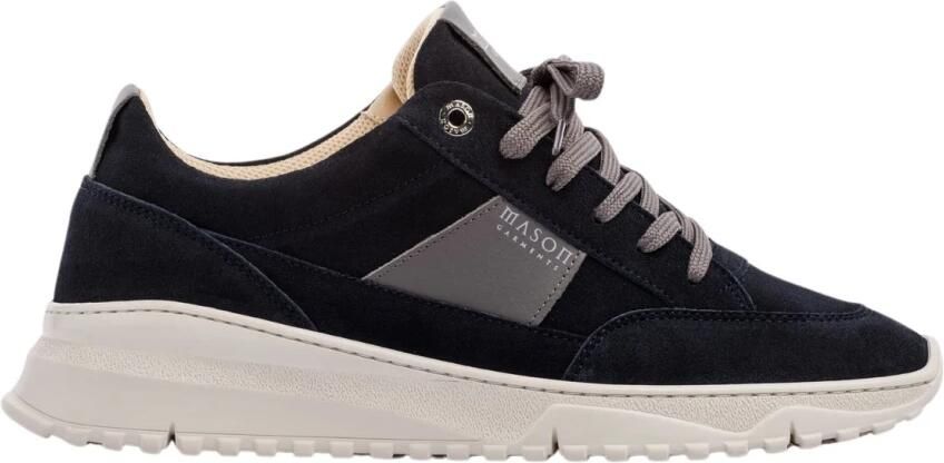 Mason Gar ts Tia Runner