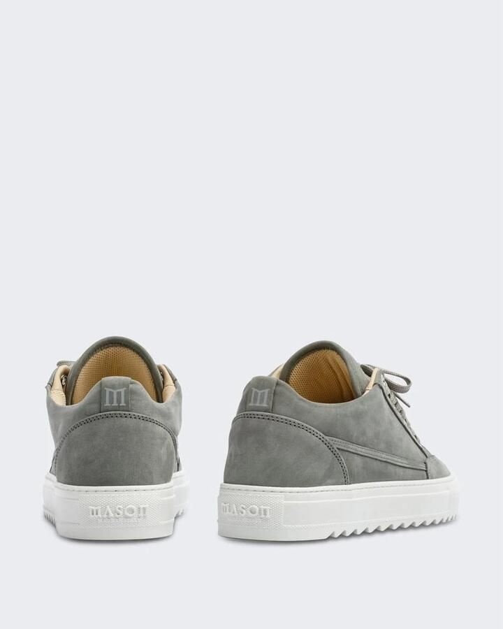 Mason Gar ts Tia Solleva to sneaker