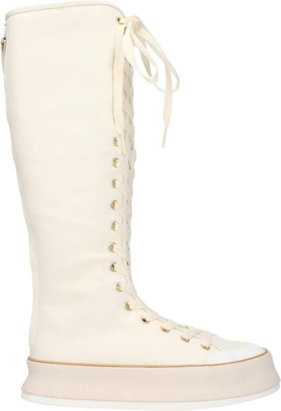 Max Mara Beige Stoffen Veterschoenen met Sleehak