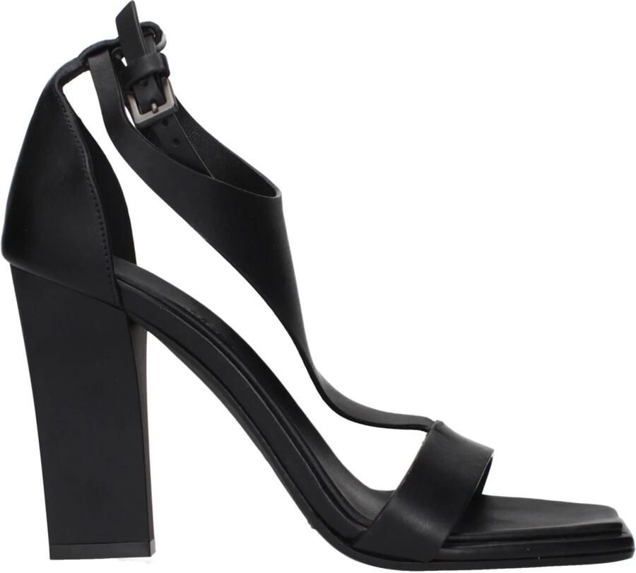 Max Mara Zwarte platte schoenen Elegante stijl