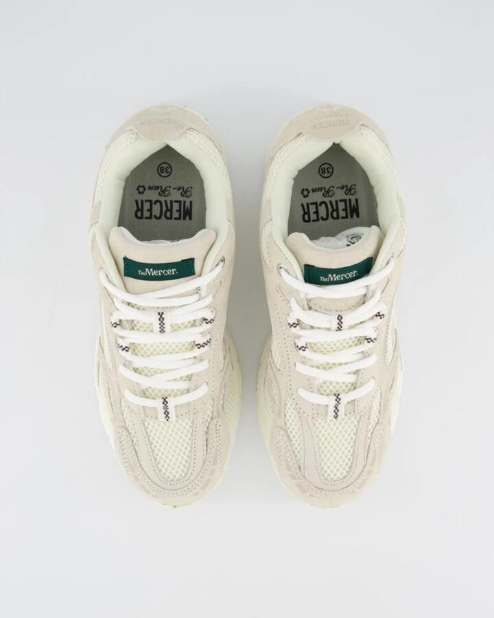 MERCER AMSTERDAM Lage Sneakers Dames The Re-run Monchrome Maat: 38 Materiaal: Mesh Kleur: Wit