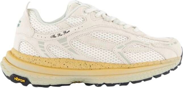 Mercer Amsterdam Vibram Sneaker in Beige