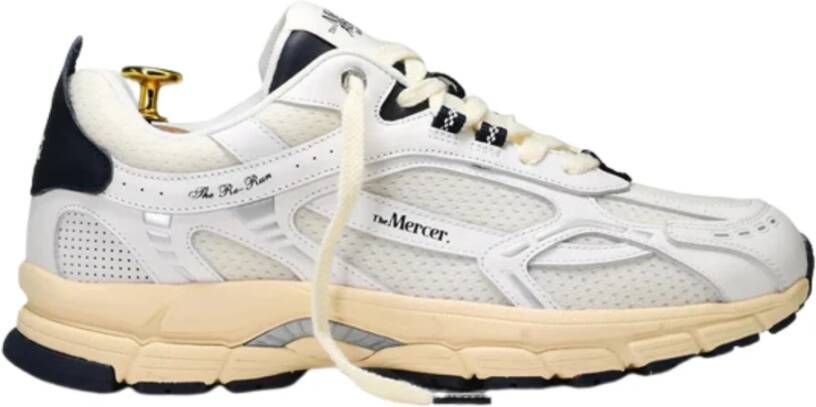 Mercer Amsterdam Vintage Re-Run Sneakers in Wit