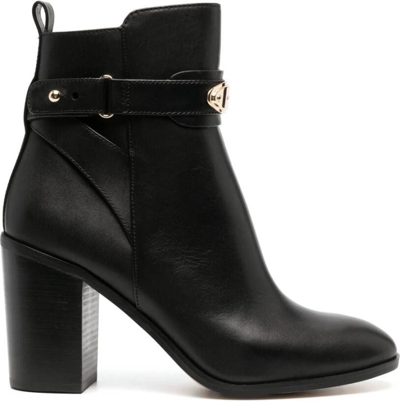 Michael Kors Boots Darcy Heeled Bootie in zwart