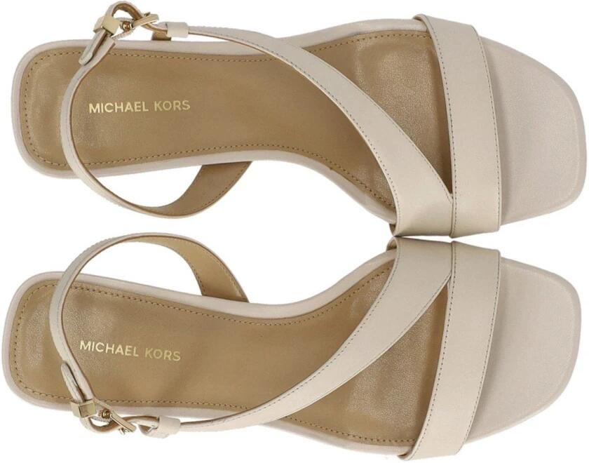 Michael Kors Jaida Kitten Heeled Sandal - Foto 2
