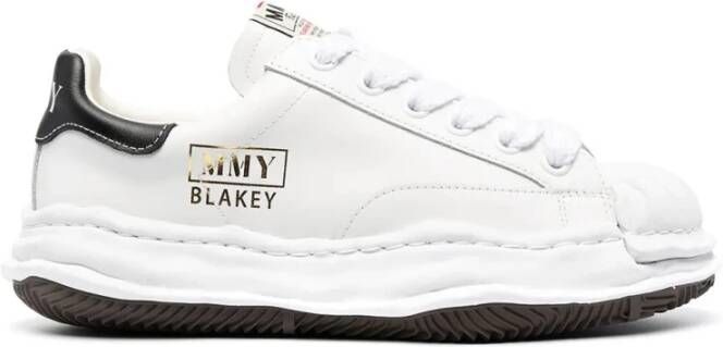Mihara Yasuhiro Leren lage sneakers