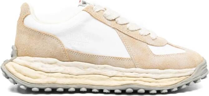 Mihara Yasuhiro Witte Sneaker met Ronde Neus