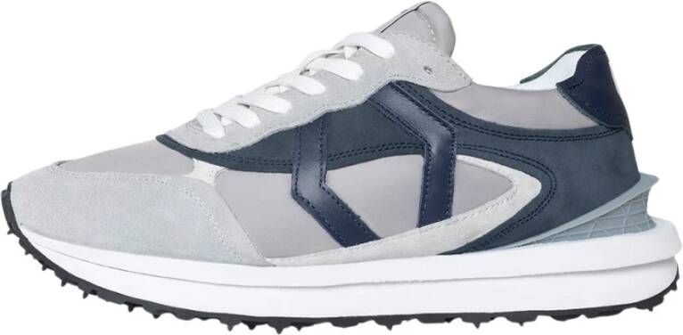 Mikakus Barcelona Urban Elegance Sneakers