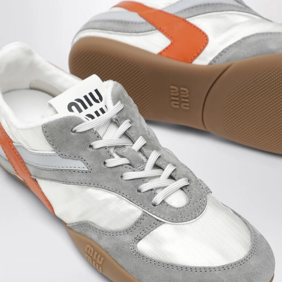 Miu Allacciate Lage Sneaker - Foto 2