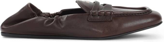 Miu Bruine Loafers van Lamsvachtleer