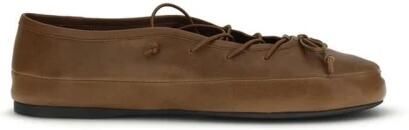 Miu Lamb Ovis Aries Ballerina's