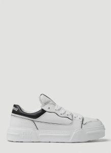 Miu Logo Patch Sneakers Wit Dames