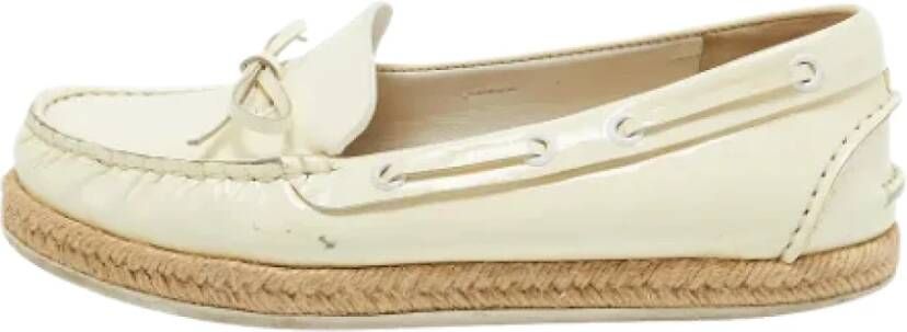 Miu Pre-owned Leather flats Beige Dames